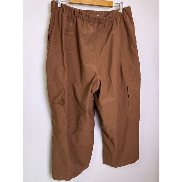 Lululemon Utilitech Cargo Pocket High-Rise Pants Brown Size 33 Women’s - Picture 3 of 6